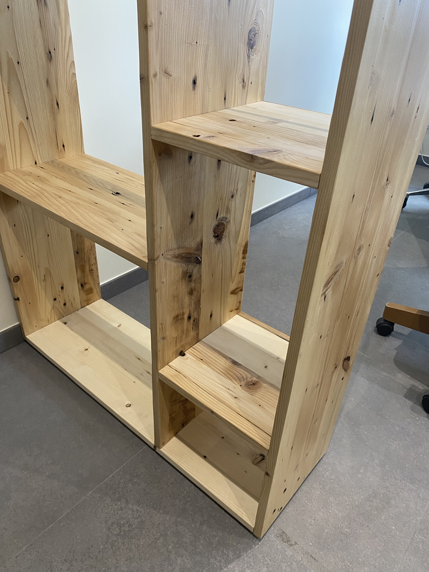 detail etagere jura